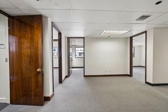 7250 Beverly Blvd, Los Angeles, CA for lease Interior Photo- Image 2 of 5