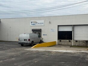 3601 Meeting Street Rd, North Charleston, SC for lease Interior Photo- Image 2 of 28