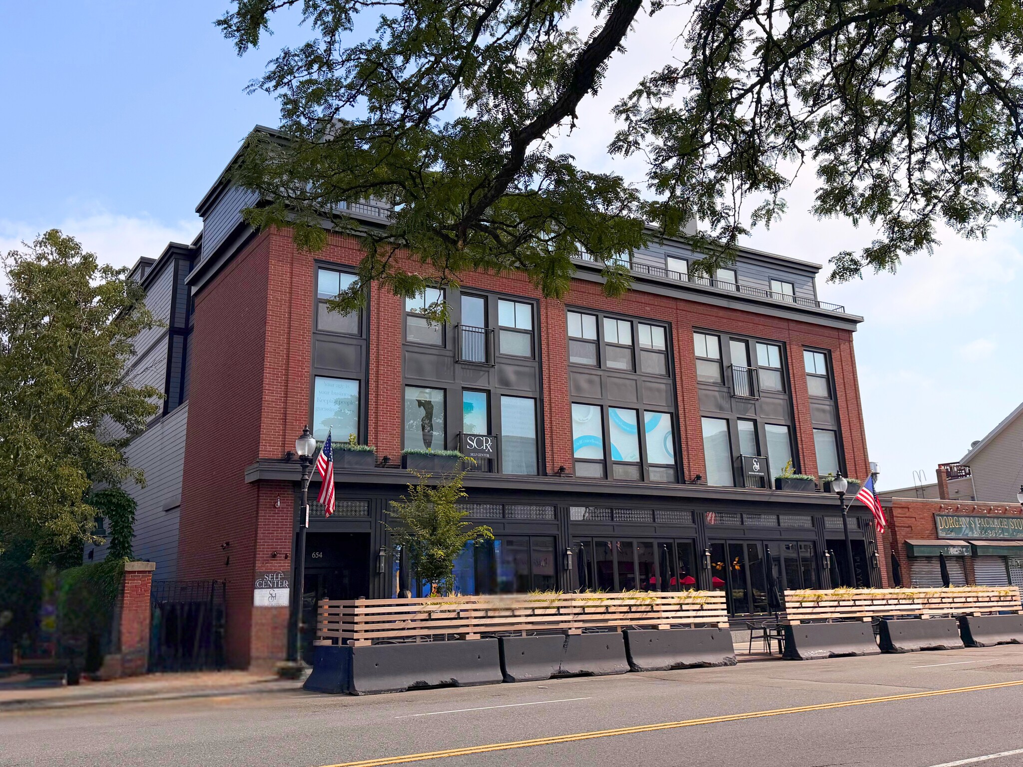 654 E Broadway, South Boston, MA for lease Building Photo- Image 1 of 12