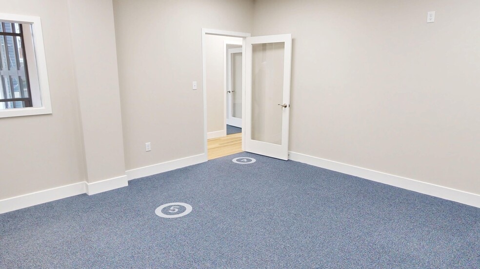 13594 Monterey Ln, Blue Ridge Summit, PA à louer - Photo du bâtiment - Image 3 de 23