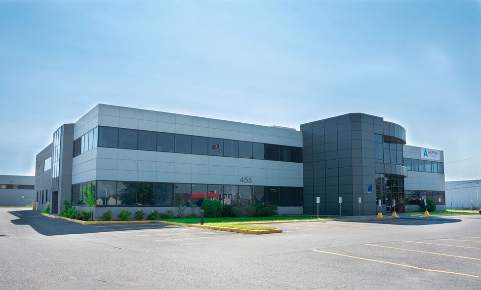 455 Rue Du Marais, Québec, QC à louer - Photo du bâtiment - Image 2 de 6