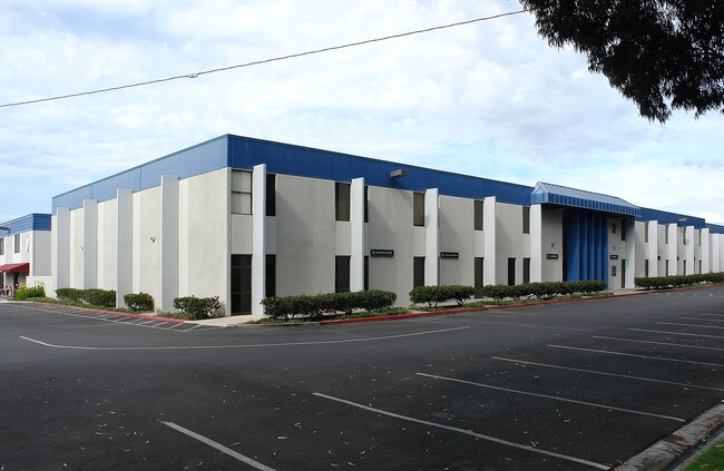 Plus de détails pour 3001 Red Hill Ave, Costa Mesa, CA - Bureau, Local d'activités à louer