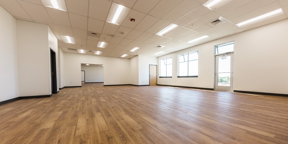 700 Stadium Dr, Georgetown, TX for sale - Building Photo - Image 3 of 8