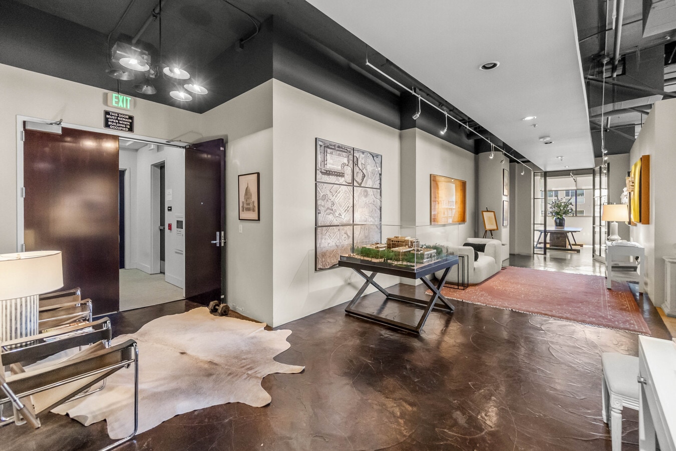 450 E 17th Ave, Denver, CO 80203 - Unit P-2 - - Interior Photo - Image 2 of 16