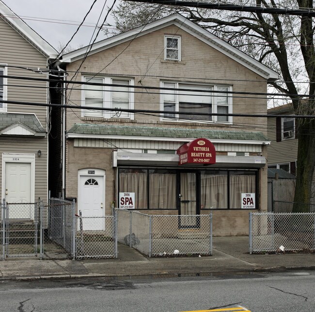 Plus de détails pour 3956 Victory Blvd, Staten Island, NY - Commerce de détail à louer