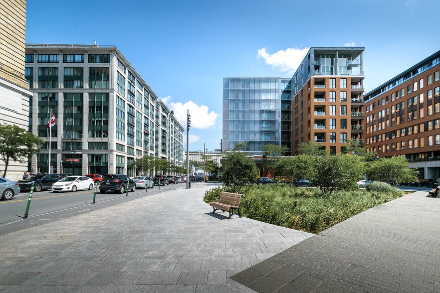 32-50 Rue McGill, Montréal, QC à vendre - Photo du bâtiment - Image 1 de 1