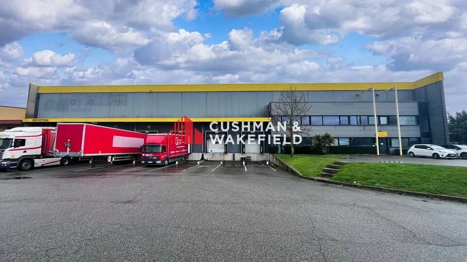 2 Rue Du Terroir, Saint-Alban à louer Photo principale- Image 1 de 8