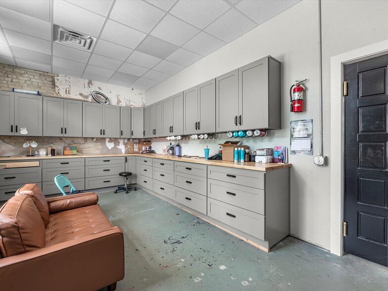 129 S Fulton St, Wharton, TX for sale - Interior Photo - Image 3 of 10