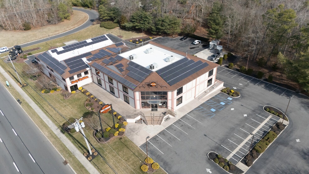 219 E White Horse Pike, Galloway, NJ for sale - Primary Photo - Image 1 of 61