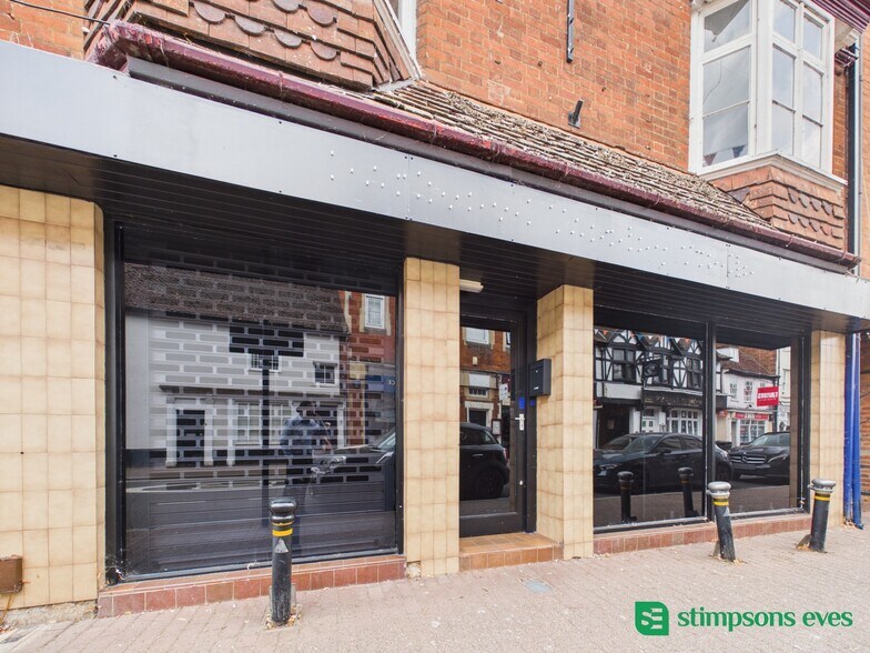 31 High St, Milton Keynes à louer - Photo du bâtiment - Image 3 de 5