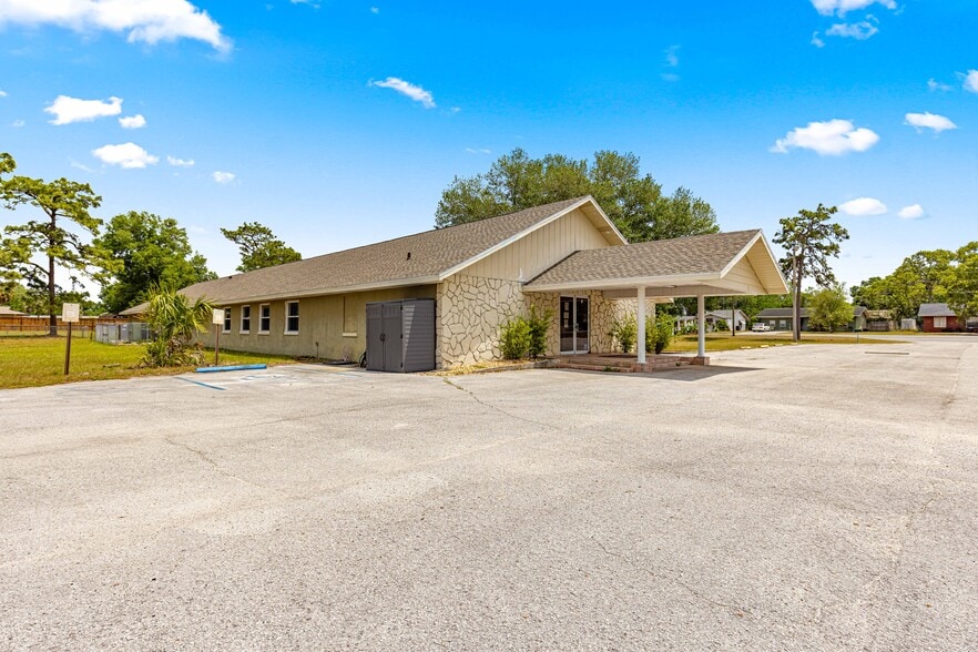 484 Emerald Rd, Ocala, FL for sale - Building Photo - Image 1 of 49