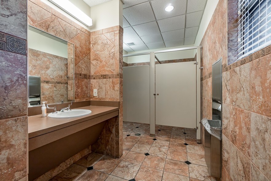1575 RedBud Blvd, McKinney, TX à louer - Photo intérieure - Image 3 de 39