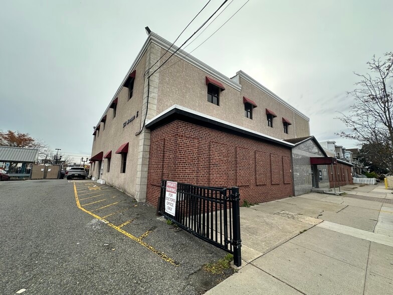 534-548 Avenue E, Bayonne, NJ for sale - Building Photo - Image 3 of 16