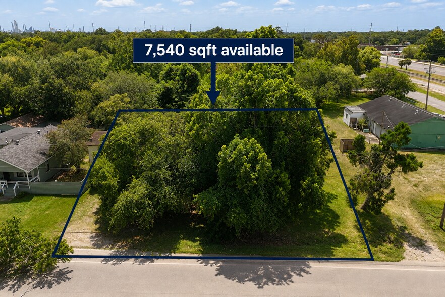 933 Cedar dr, La Marque, TX for sale - Primary Photo - Image 1 of 2