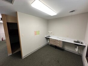 12760 S Harlem Ave, Palos Heights, IL à louer Photo intérieure- Image 2 de 5