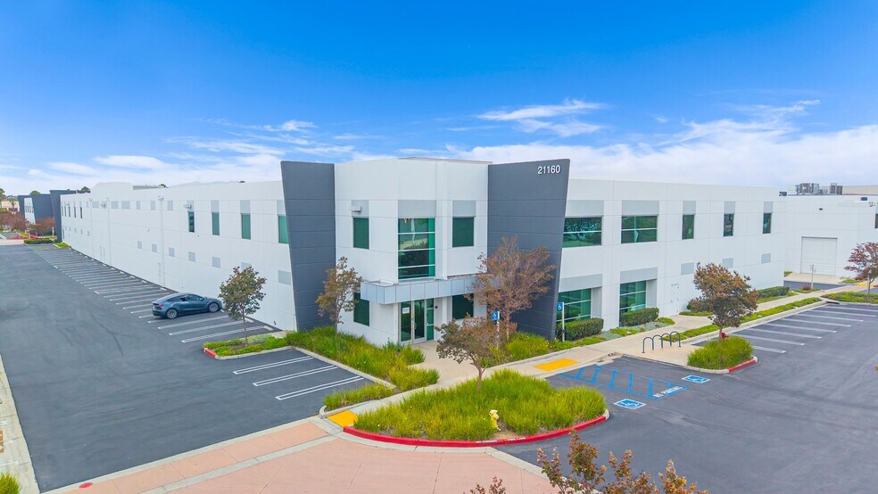 21160 S Figueroa St, Carson, CA à louer - Photo du bâtiment - Image 1 de 5