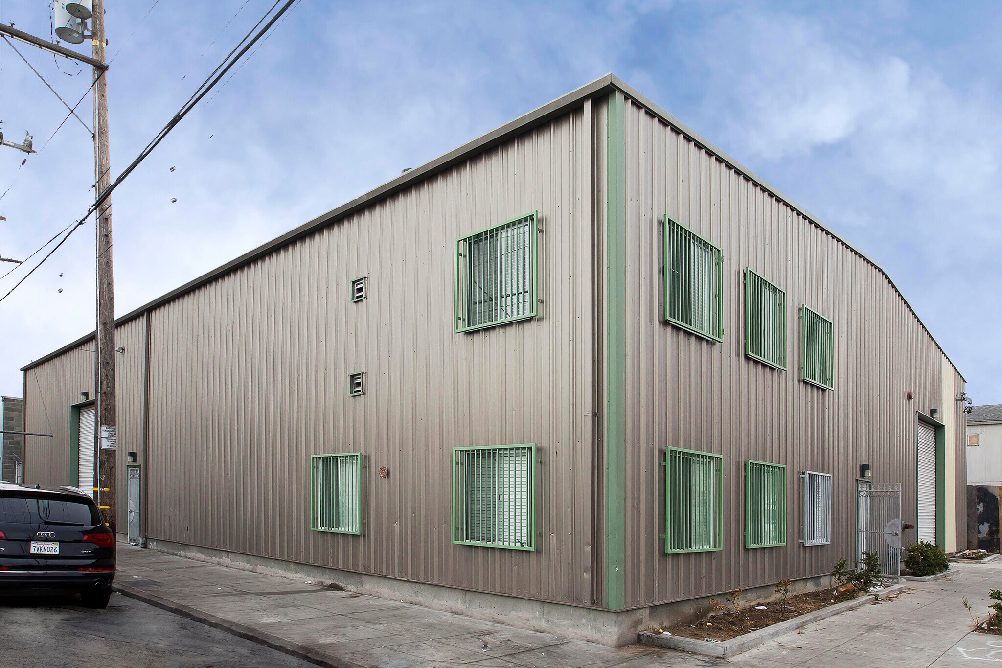 1405 Van Dyke Ave, San Francisco, CA for lease Primary Photo- Image 1 of 8
