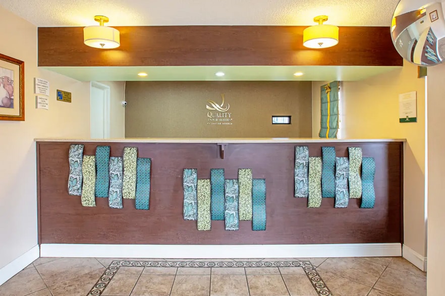 6819 N Us-129, Live Oak, FL for sale - Interior Photo - Image 2 of 18