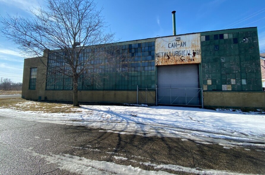2701-2731 Jerome St, Detroit, MI à louer - Photo du bâtiment - Image 2 de 4