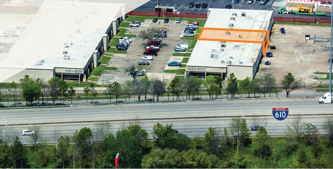 5975-5999 S Loop Fwy E, Houston, TX for lease Aerial- Image 1 of 2