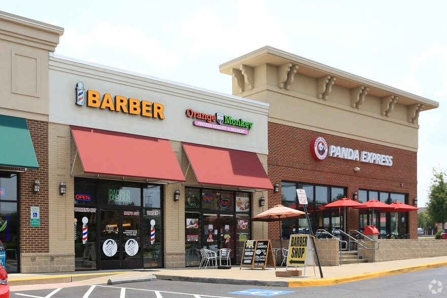 10689 Sudley Manor Dr, Manassas, VA for lease - Building Photo - Image 3 of 10