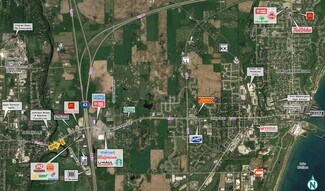 Plus de détails pour 475 E Green Bay Ave, Saukville, WI - Commerce de détail à louer