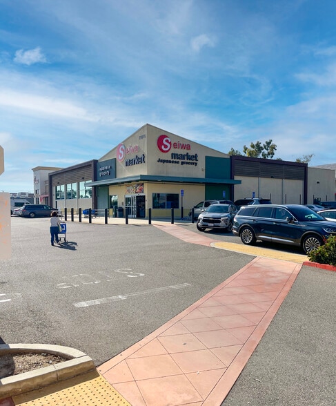 21815-21821 Hawthorne Blvd, Torrance, CA for lease - Building Photo - Image 1 of 4