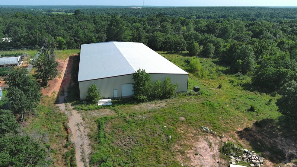 23394 E Hill Dr, Tecumseh, OK for sale - Building Photo - Image 1 of 24