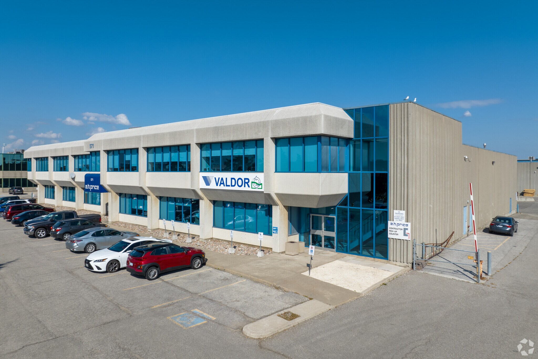 571 Chrislea Rd, Vaughan, ON for sale Primary Photo- Image 1 of 1