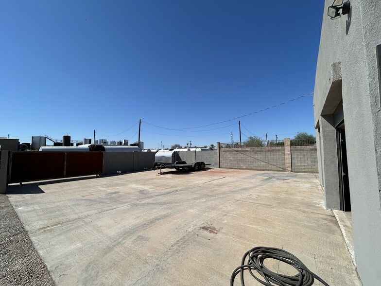 218 W 3rd Ave, Mesa, AZ for lease - Building Photo - Image 2 of 7