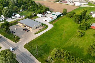 More details for 115 N Chestnut St, Monrovia, IN - Retail for Sale