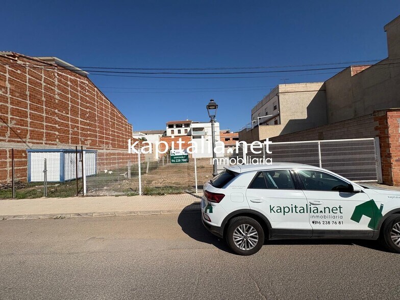 Land in València, Valencia for sale - Primary Photo - Image 1 of 5