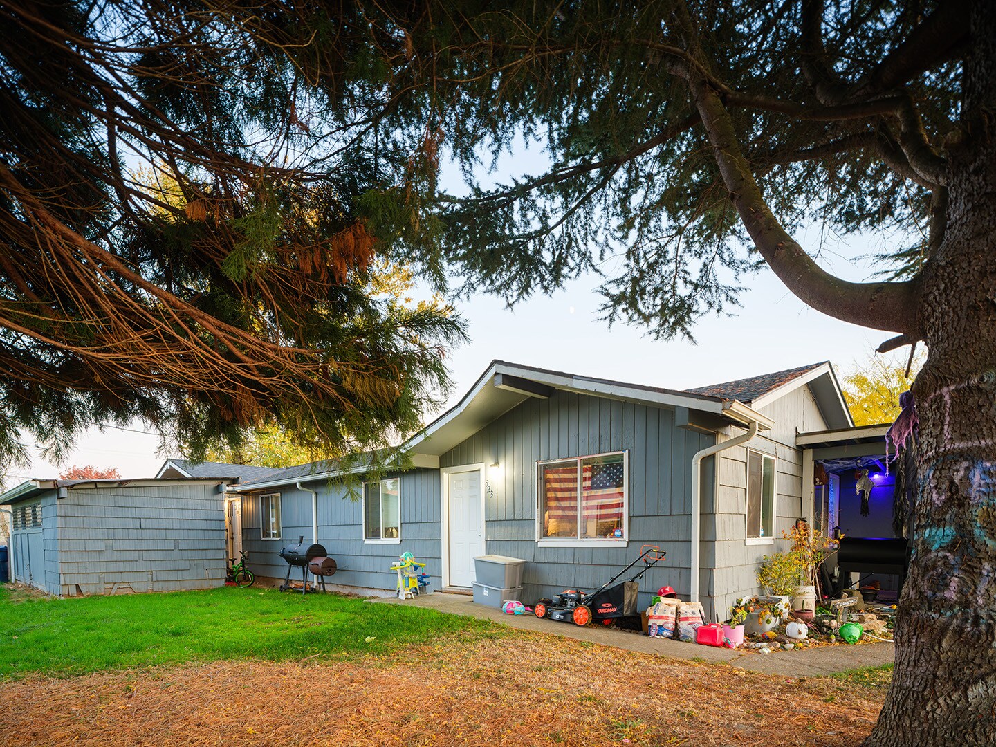 521 Walnut St, Independence, OR à vendre Photo principale- Image 1 de 11