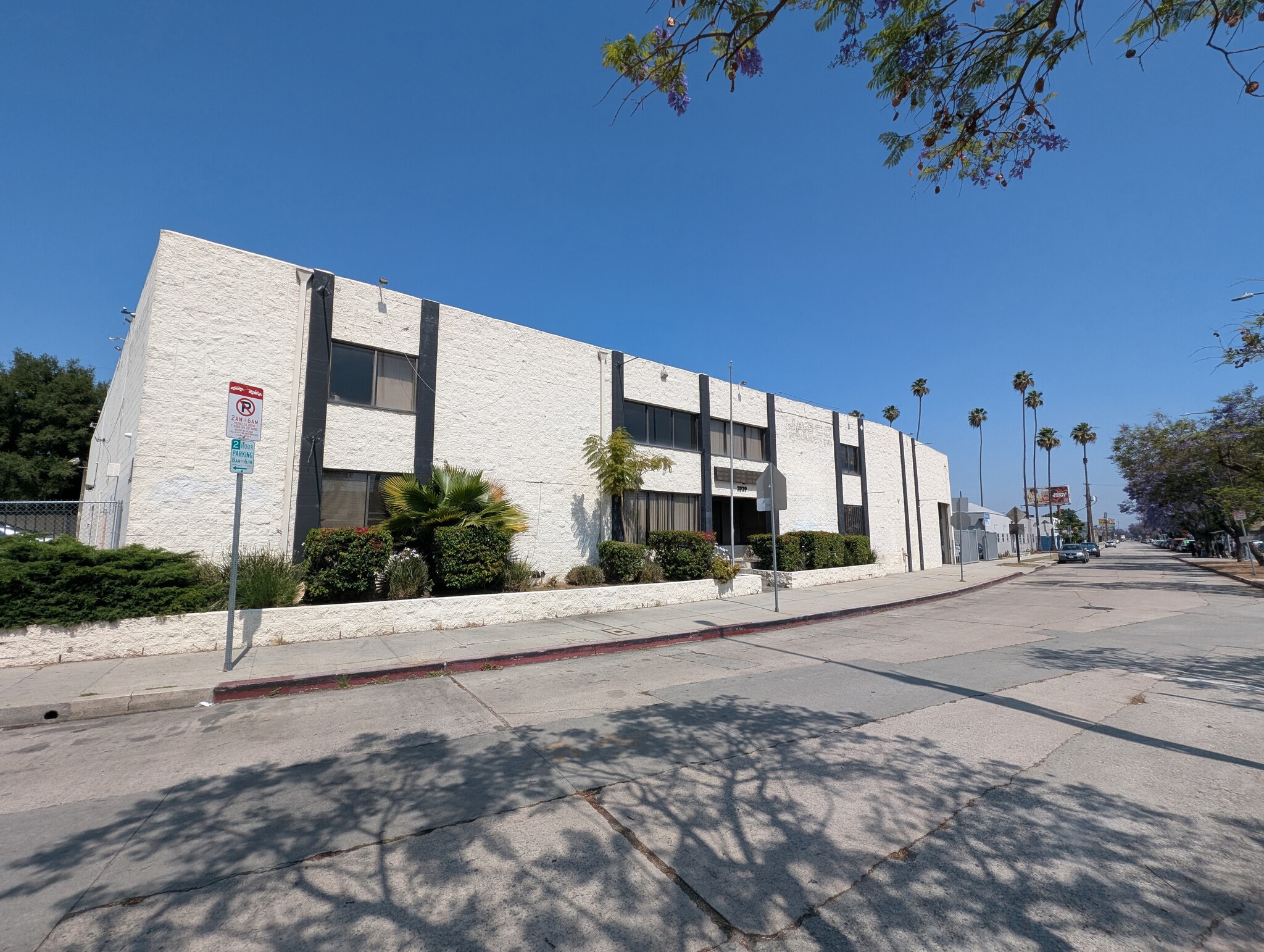 2829 N San Fernando Rd, Los Angeles, CA for lease Building Photo- Image 1 of 11