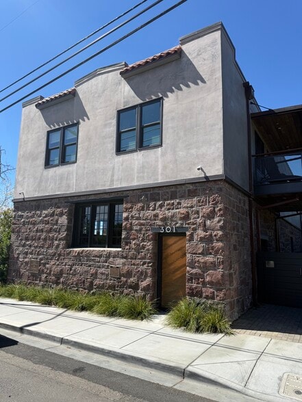 301 1st St W, Sonoma, CA for lease - Building Photo - Image 2 of 14