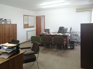 Plus de détails pour Bureau, Commerce de détail à louer