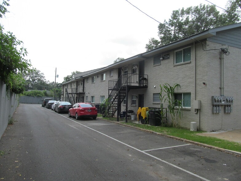 1222 Aubra Rd, Memphis, TN for sale - Building Photo - Image 3 of 14