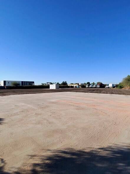 19051 S Arizona Ave, Chandler, AZ à louer - Photo du bâtiment - Image 3 de 3