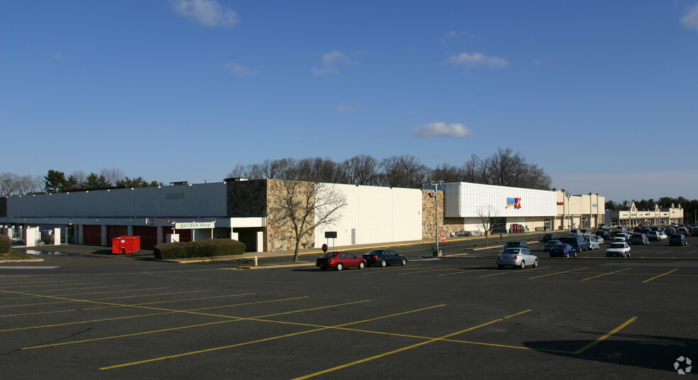 401 Route 38, Moorestown, NJ for lease - Building Photo - Image 3 of 5