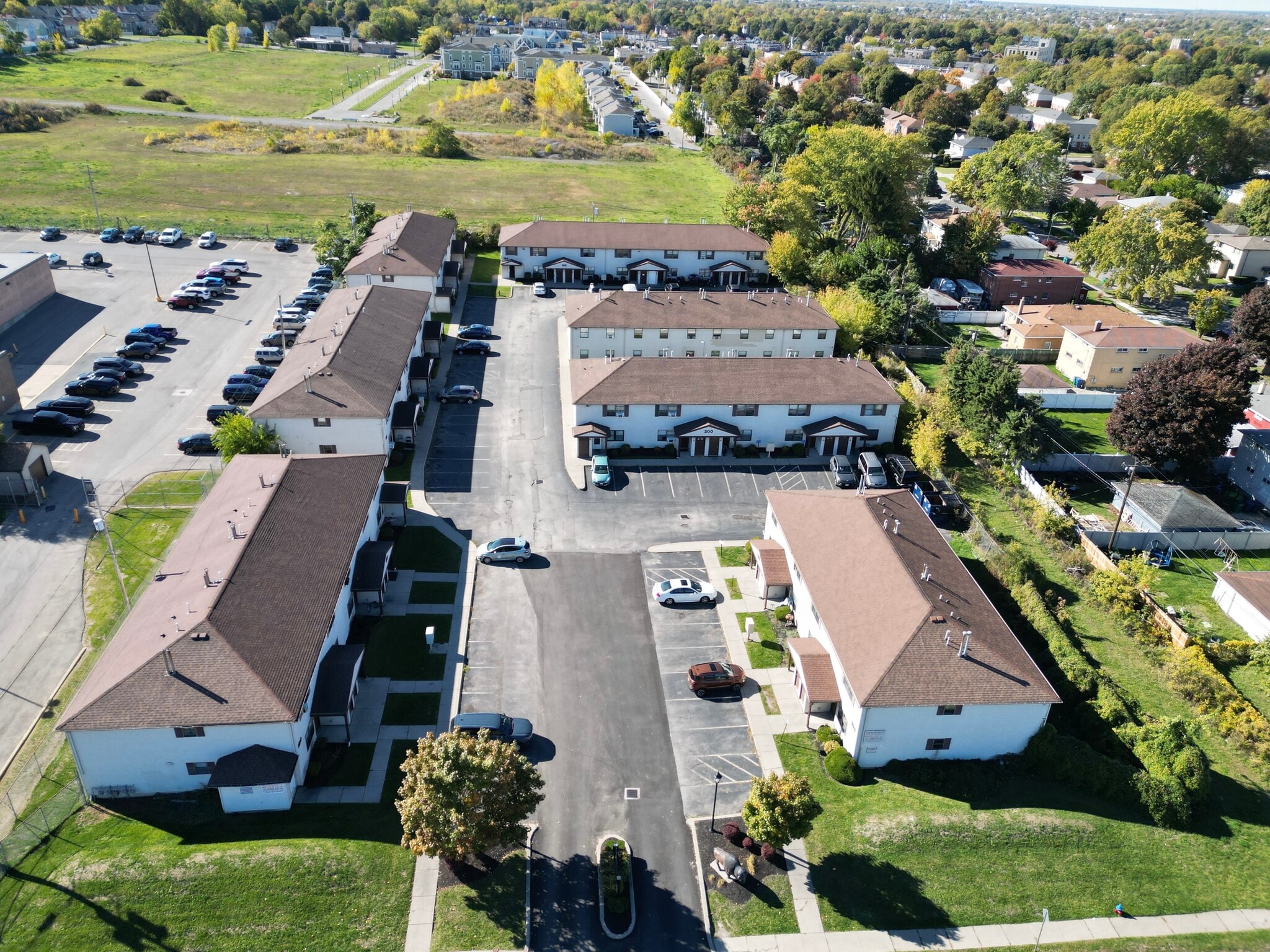 190 Manhattan Ave, Buffalo, NY for sale Building Photo- Image 1 of 30