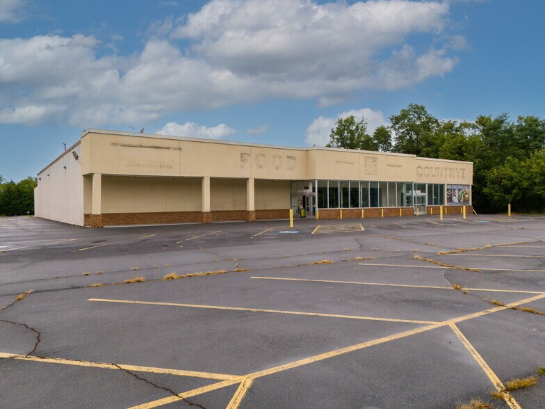 510 Glade st, Glade Spring, VA à vendre - Photo du bâtiment - Image 3 de 31