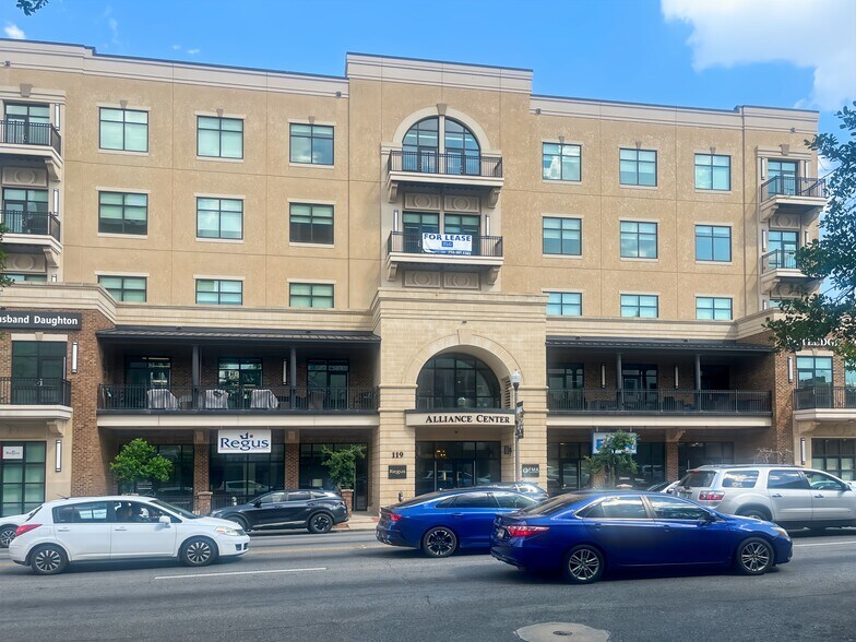 113-123 S Monroe St, Tallahassee, FL à louer - Photo du bâtiment - Image 3 de 12