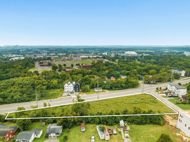 625 W Trinity Ln, Nashville, TN à vendre - Aérien - Image 2 de 9