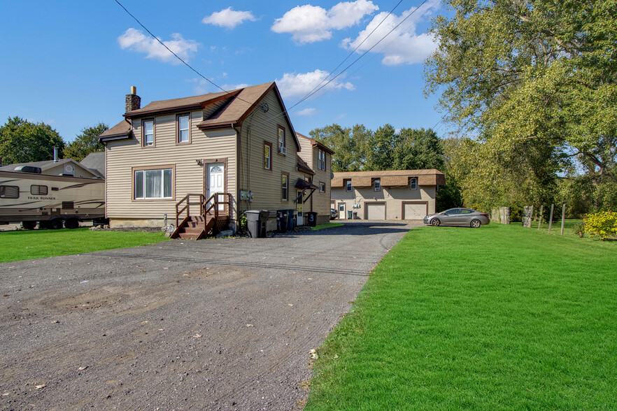 6980 Nash Rd, North Tonawanda, NY for sale - Primary Photo - Image 1 of 1