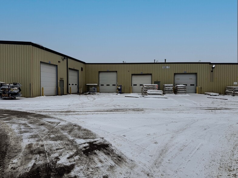 2572 E Kercher Rd, Goshen, IN for sale - Building Photo - Image 2 of 4