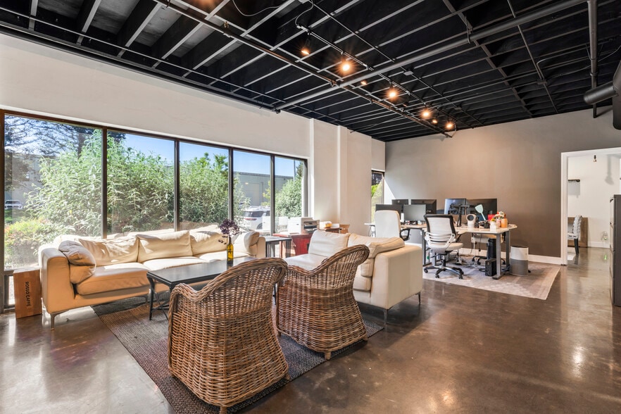 962 Kaiser Rd, Napa, CA for sale - Interior Photo - Image 3 of 24
