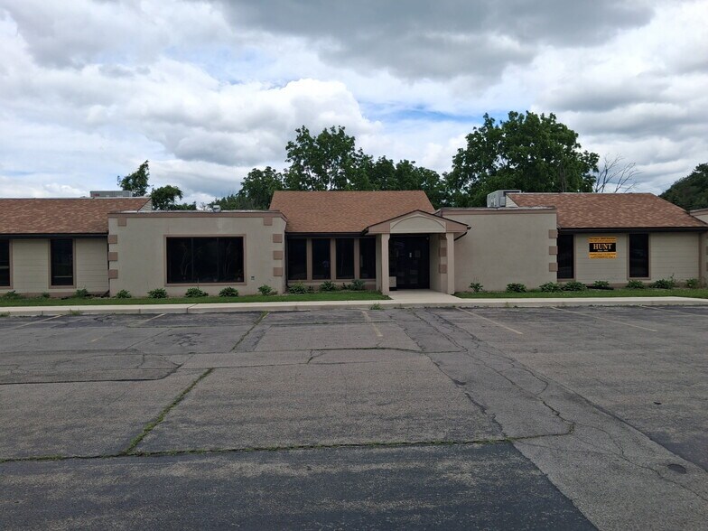8600 Sheridan Dr, Buffalo, NY à louer - Photo du bâtiment - Image 3 de 15