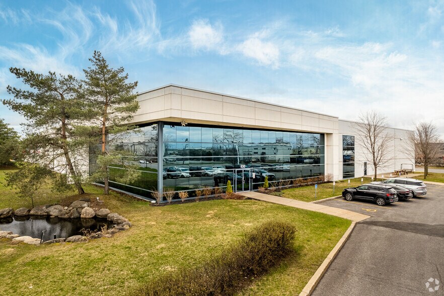830 Rue Delage, Longueuil, QC à louer - Photo principale - Image 1 de 5