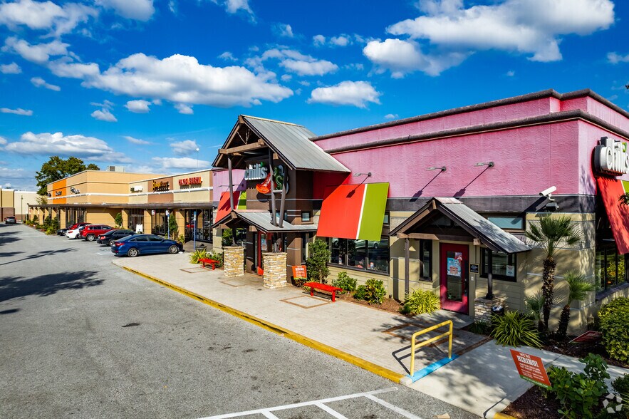 301-397 E Altamonte Dr, Altamonte Springs, FL à louer - Photo du bâtiment - Image 3 de 30