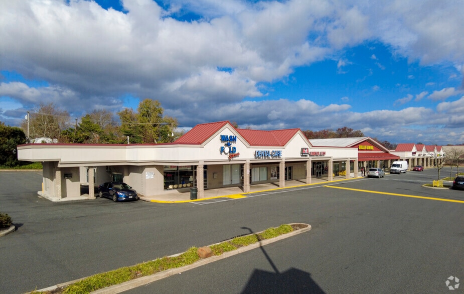 2208-2250 Hanson Rd, Edgewood, MD for lease - Building Photo - Image 1 of 2